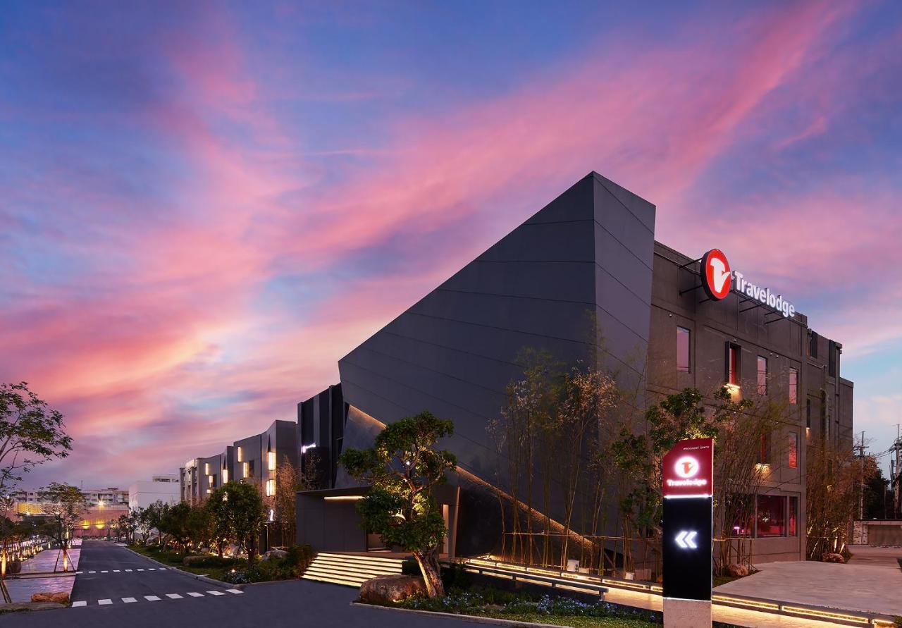 Travelodge Nimman Chiang Mai Luaran gambar